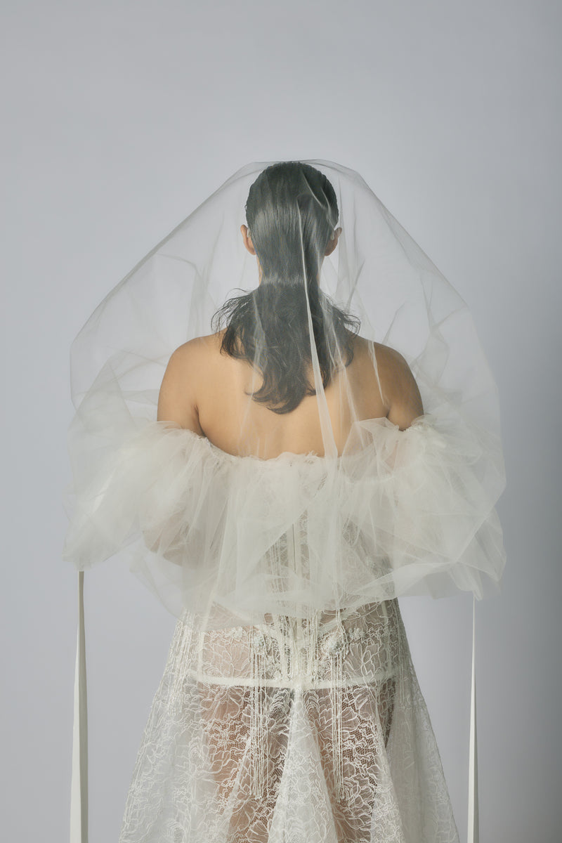 Porcelain Cloud - Hover